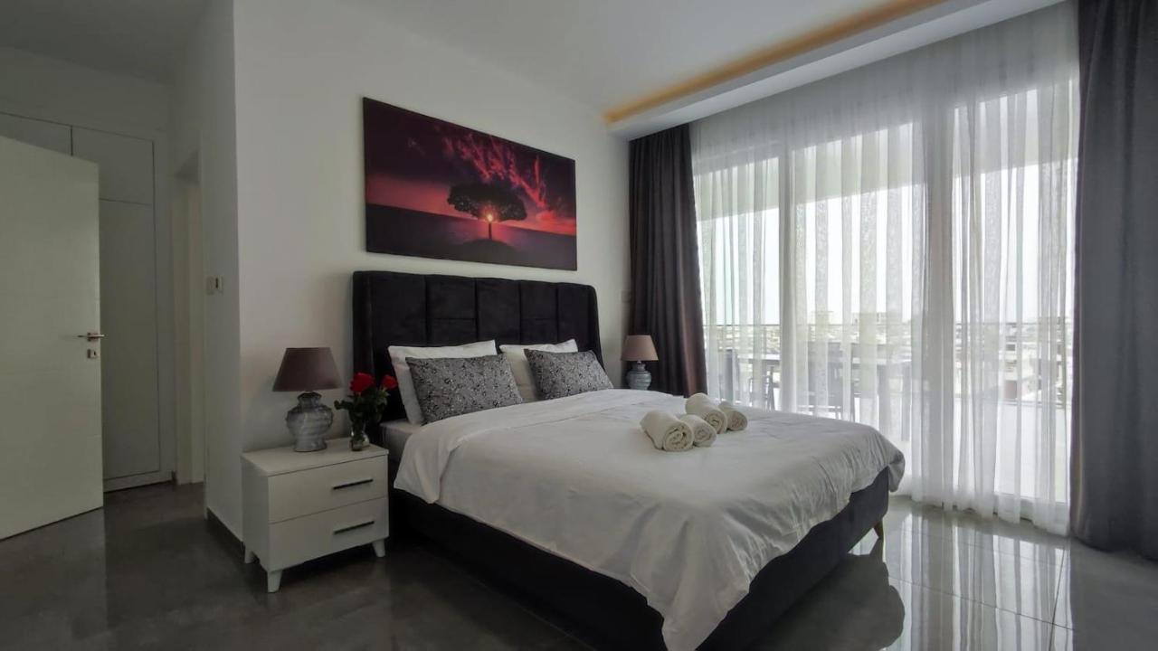 Courtyard Long Beach Holiday Resort Iskele District  ภายนอก รูปภาพ